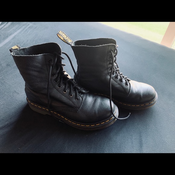Dr. Martens Pascal Boots (final sale) - Picture 4 of 6